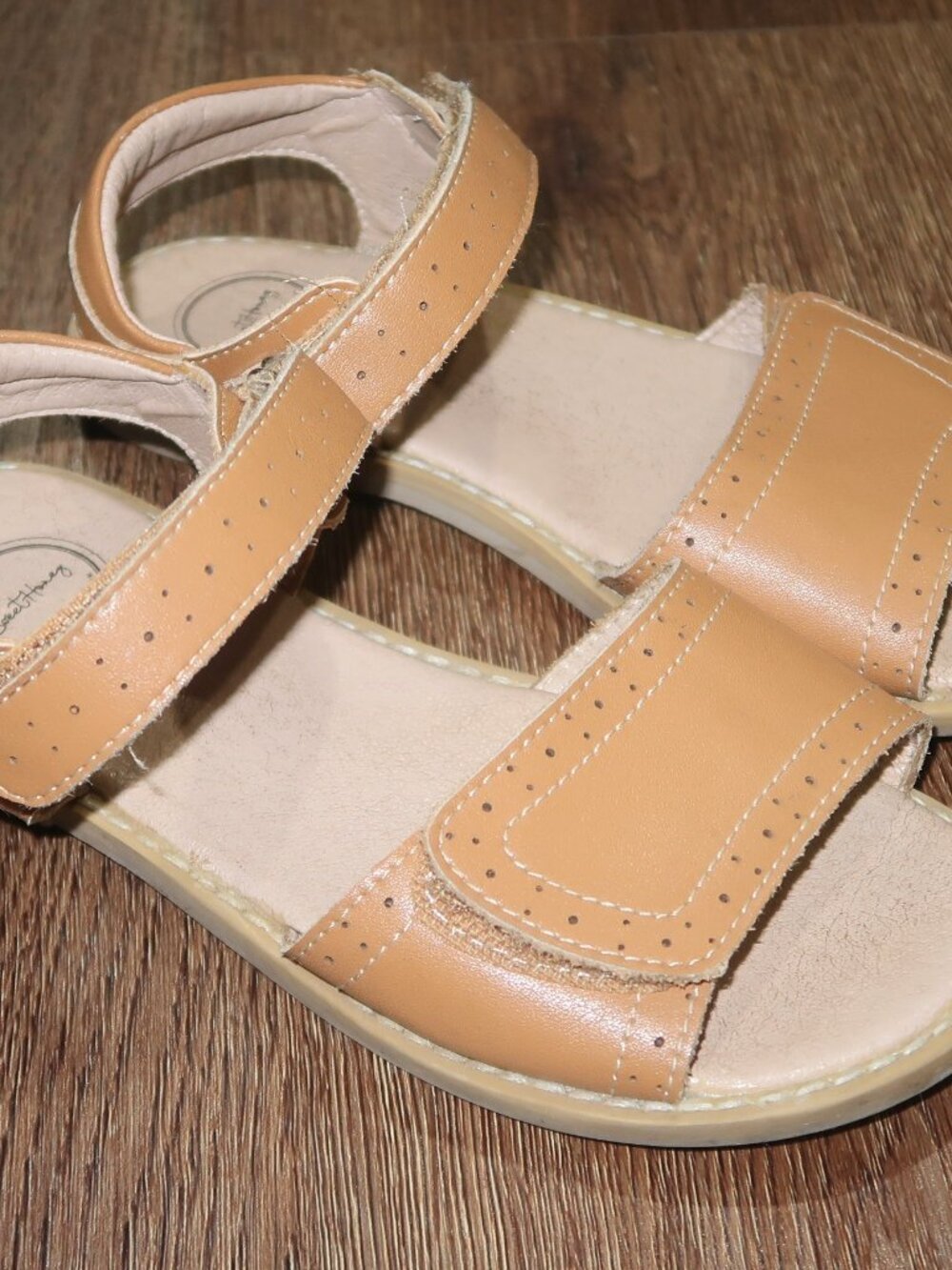 Girls SweetHoney Brown Tan Leather Fold Over Strap Summer Sandals Shoes size 13